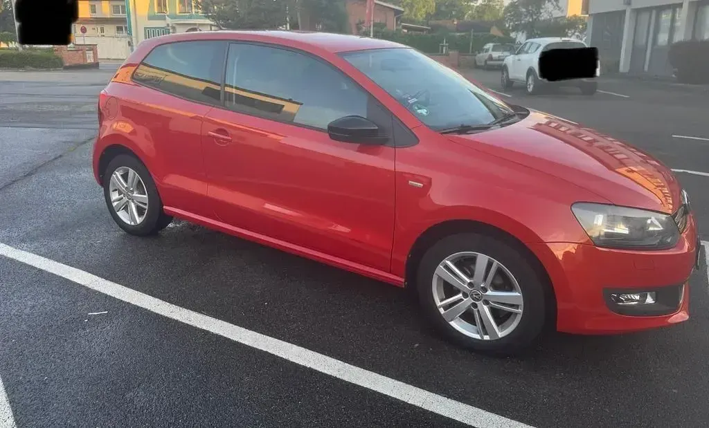 Gebraucht VW Polo Match 60 PS (44 kW) 2013 Rot Kleinwagen
