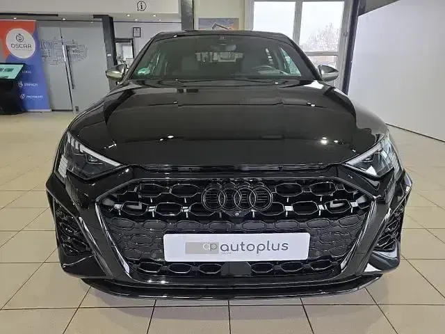 Gebraucht Audi RS3 Sportback Ambiente 400 PS (294 kW) 2024 Andere Kleinwagen