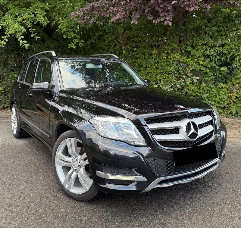 Schwarz Gebraucht 2013 Mercedes GLK220 SUV | 11.000 € (Guter Preis) - Bild 1/4