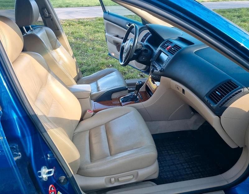 Gebraucht Honda Accord 155 PS (114 kW) 2007 Blau Kombi