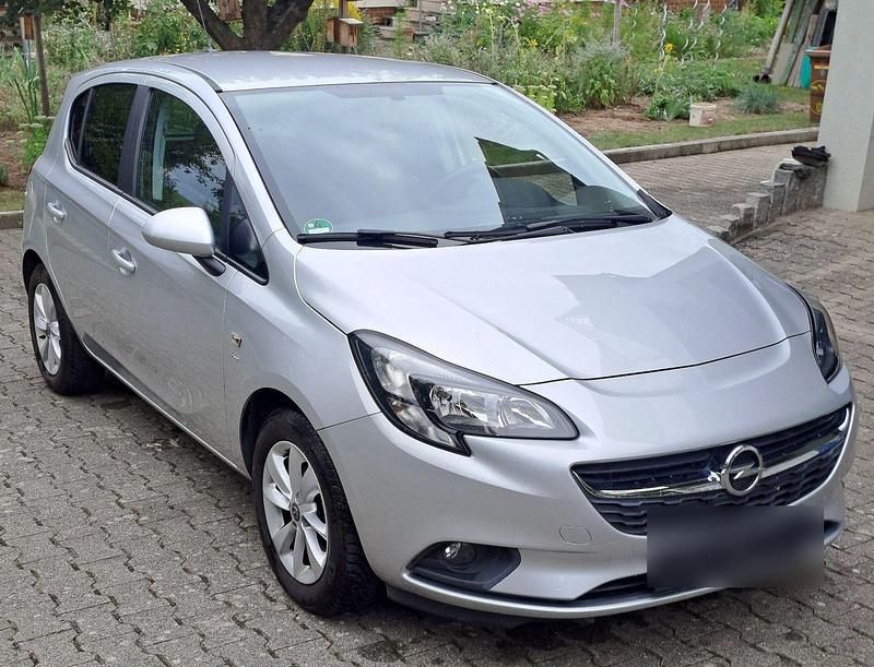 Second-hand Opel Corsa drive 90 CP (66 kW) 2015 Argintiu Hatchback