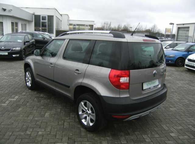 Gebraucht Skoda Yeti Ambition 105 PS (77 kW) 2010 Beige metallic SUV