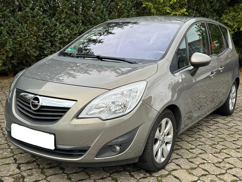 Grau Gebraucht 2012 Opel Meriva Van / Kleinbus | 3.999 € (Superpreis) - Bild 1/4