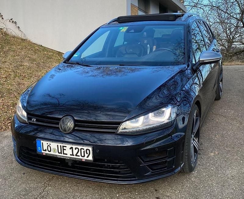 Gebraucht VW Golf VII R 300 PS (220 kW) 2015 Schwarz Kombi