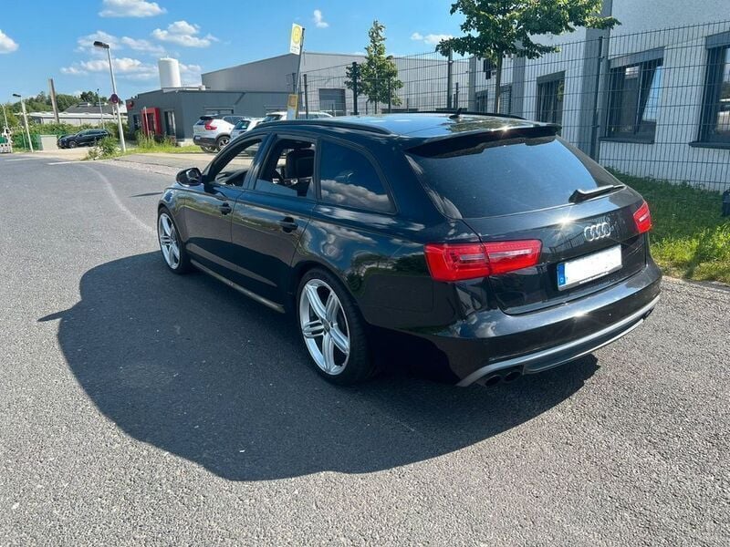 Schwarz Gebraucht 2013 Audi S6 Sport Kombi | 32.990 € (Teuer) - Bild 1/4