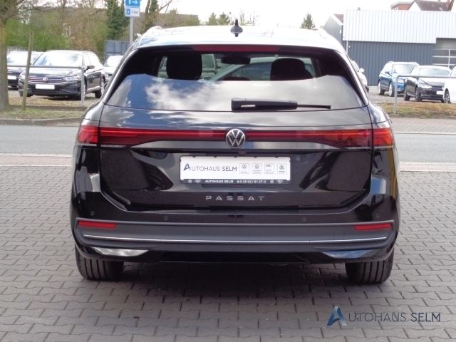Gebraucht VW Passat Business 150 PS (110 kW) 2024 Schwarz Kombi