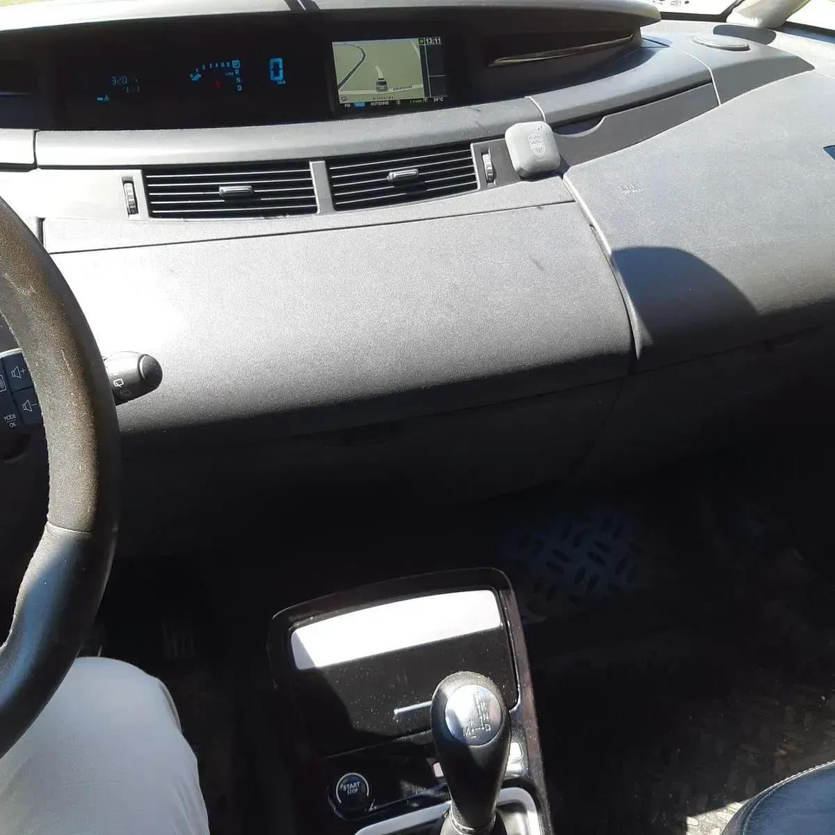 Gebraucht Renault Espace 173 PS (127 kW) 2011 Silber Van / Kleinbus
