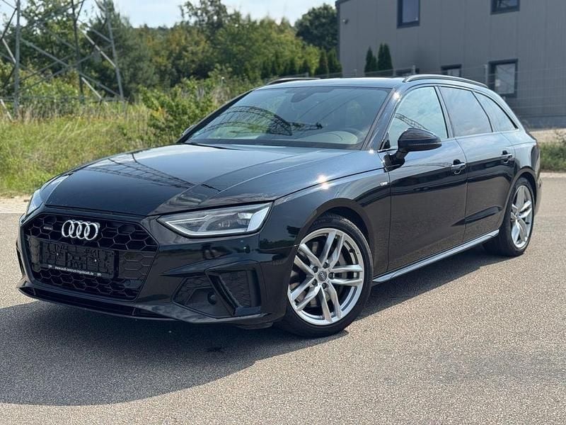 Schwarz Gebraucht 2020 Audi A4 S-Line Kombi | 25.990 € (Superpreis) - Bild 1/4