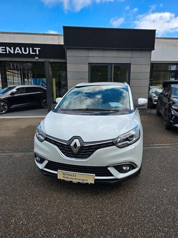 Weiß Gebraucht 2017 Renault Grand Scénic IV Intens Van / Kleinbus | 11.995 € (Fairer Preis) - Bild 1/4