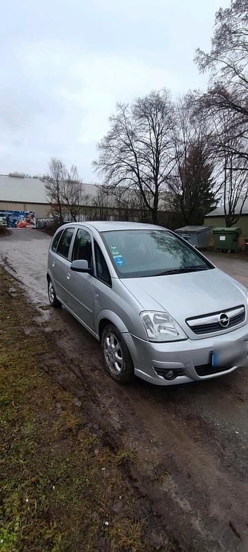 Gebraucht Opel Meriva 105 PS (77 kW) 2008 Silber Van / Kleinbus
