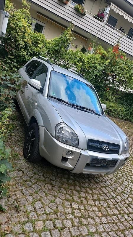 Gebraucht Hyundai Tucson 140 PS (102 kW) 2006 Silber SUV