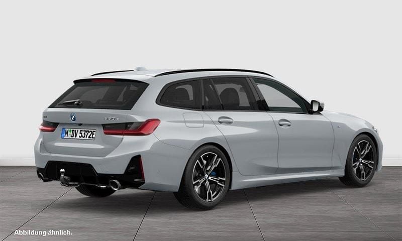 Gebraucht BMW 330e Performance 292 PS (214 kW) 2025 Grau Kombi