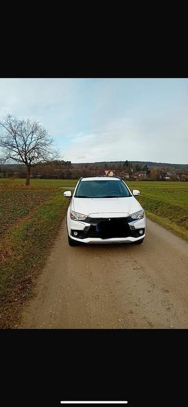 Weiß Gebraucht 2017 Mitsubishi ASX SUV | 12.000 € (Fairer Preis) - Bild 1/4
