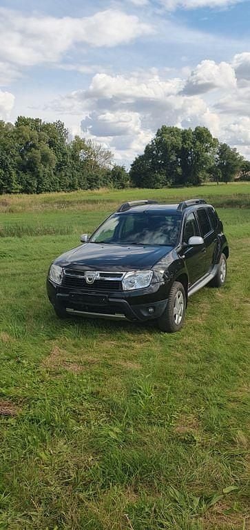 Schwarz Gebraucht 2010 Dacia Duster SUV | 5.250 € (Fairer Preis) - Bild 1/4