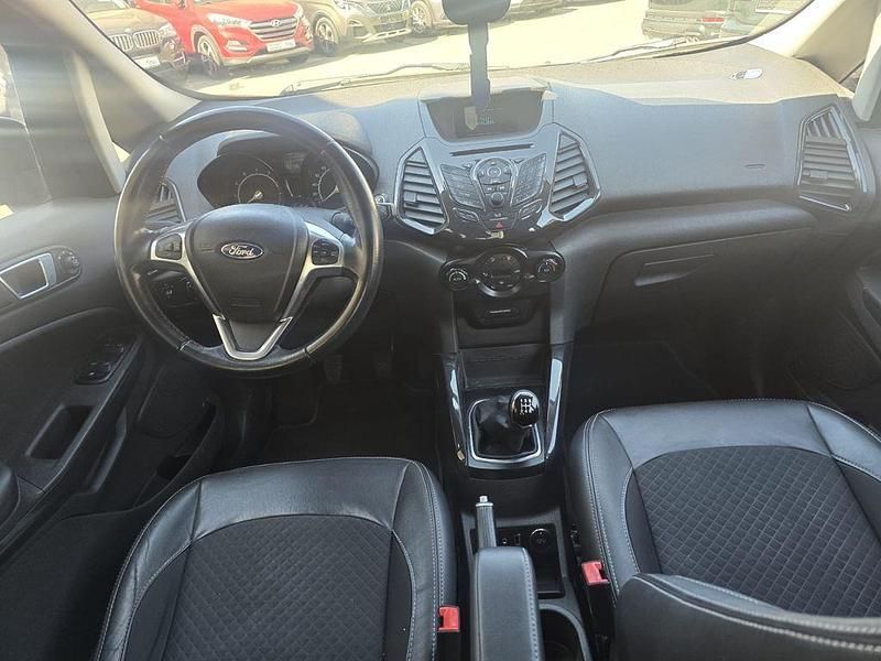 Gebraucht Ford Ecosport Titanium 125 PS (91 kW) 2015 Schwarz SUV
