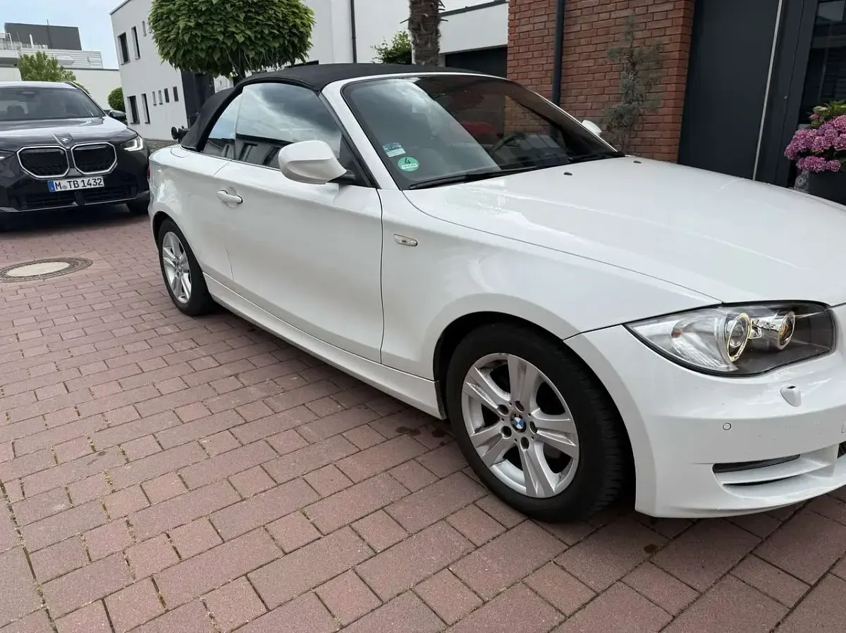 Gebraucht BMW 118 Cabriolet Advantage 143 PS (105 kW) 2010 Cabrio