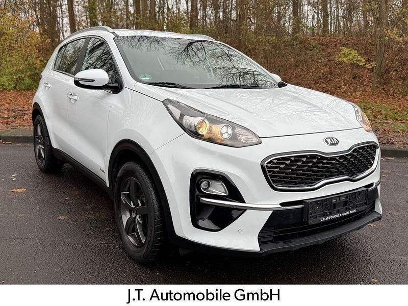 Weiß Gebraucht 2021 Kia Sportage Vision SUV | 16.999 € - Bild 1/4