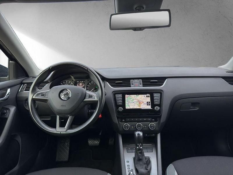 Gebraucht Skoda Octavia Joy 150 PS (110 kW) 2016 Quarzgrau metallic (metallic) Kombi