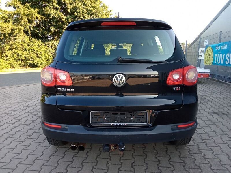 Gebraucht VW Tiguan Trendline 150 PS (110 kW) 2007 Schwarz SUV