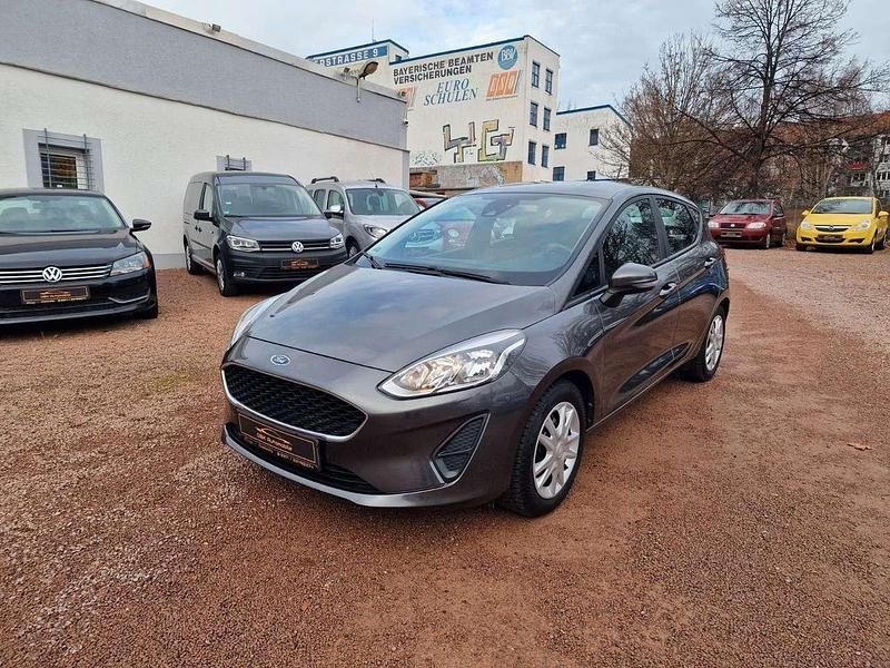 Gebraucht Ford Fiesta 101 PS (74 kW) 2019 Magneticgrau (metallic) Kleinwagen