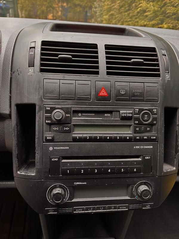 Gebraucht VW Polo 75 PS (55 kW) 2004 Grau Kleinwagen