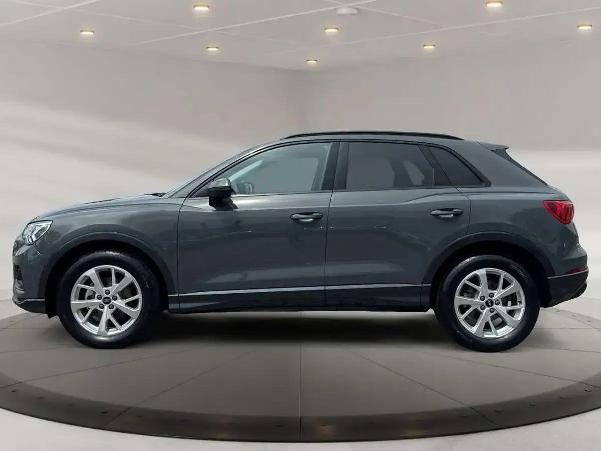 Gebraucht Audi Q3 Advanced 150 PS (110 kW) 2025 Grau SUV