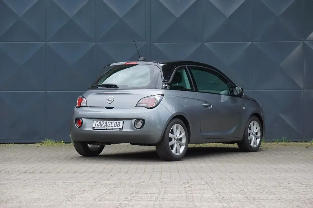 Gebraucht Opel Adam Unlimited 87 PS (63 kW) 2018 Licht grau m2 Kleinwagen