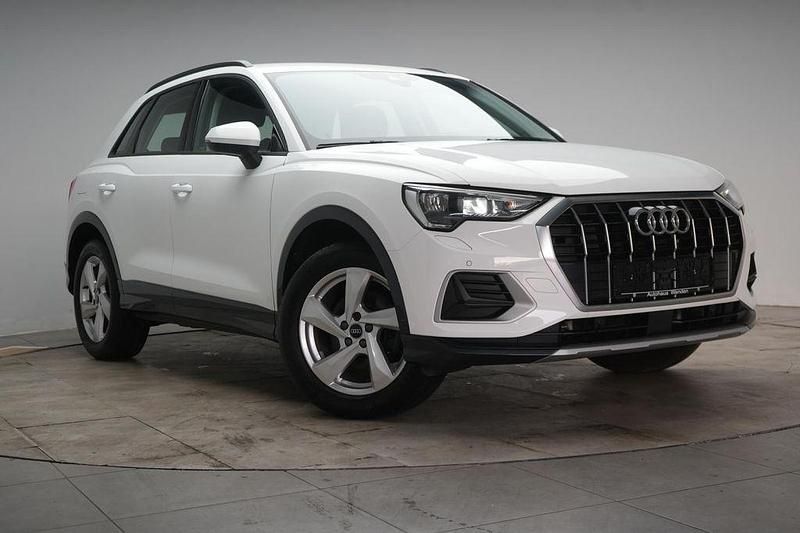 Weiß Gebraucht 2021 Audi Q3 Advanced SUV | 26.490 € (Guter Preis) - Bild 1/4