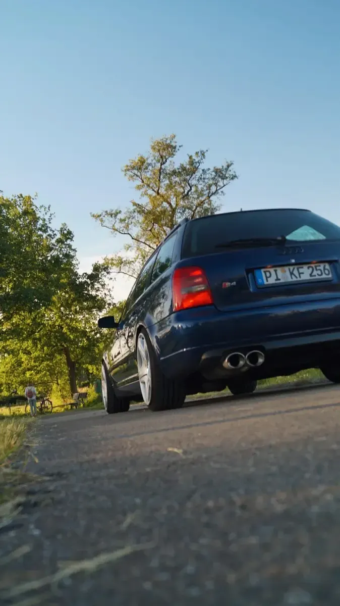 Gebraucht Audi S4 Performance 265 PS (194 kW) 1999 Blau Kombi