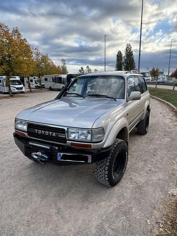 Beige Gebraucht 1992 Toyota Land Cruiser Kombi | 69.500 € - Bild 1/4