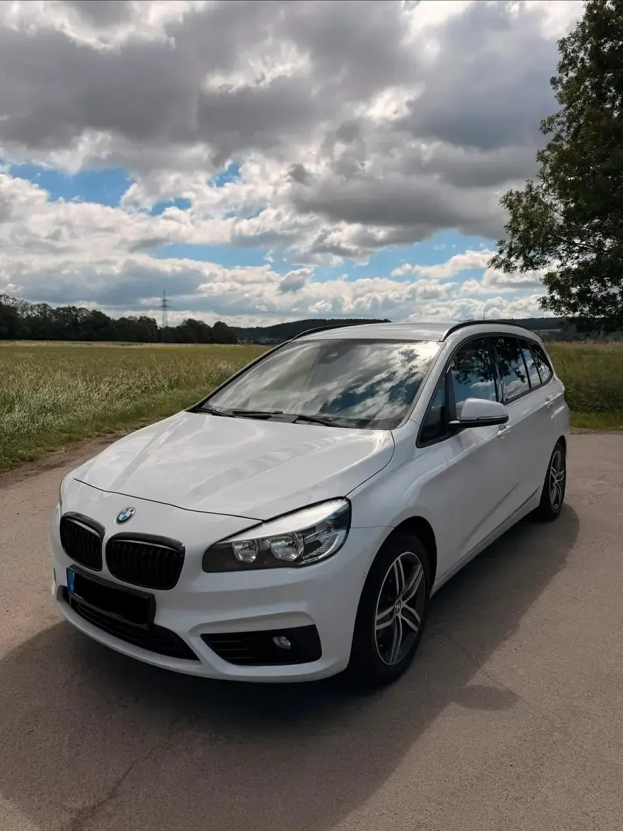 Gebraucht BMW 218 Gran Tourer M Sport 150 PS (110 kW) 2015 Weiß Van / Kleinbus