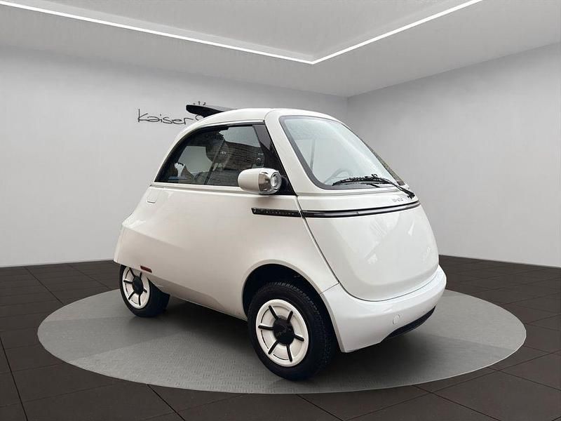 Usado Micro Microlino 13 kW (18 HP) 2024 Branco Citadino