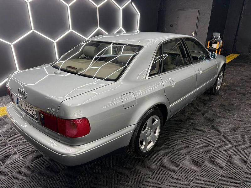 Gebraucht Audi A8 Advanced 299 PS (219 kW) 1996 Silber Limousine