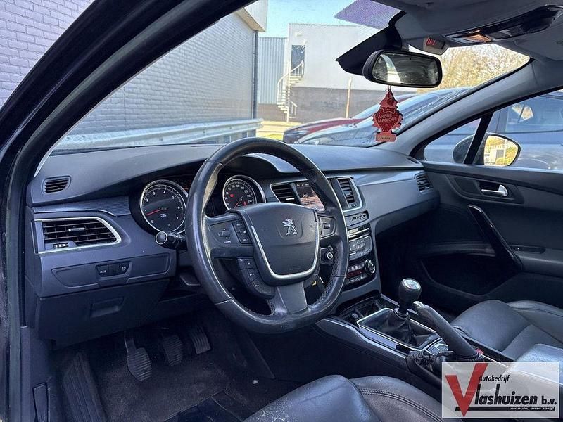 Gebraucht Peugeot 508 SW 156 PS (114 kW) 2011 Grau Kombi