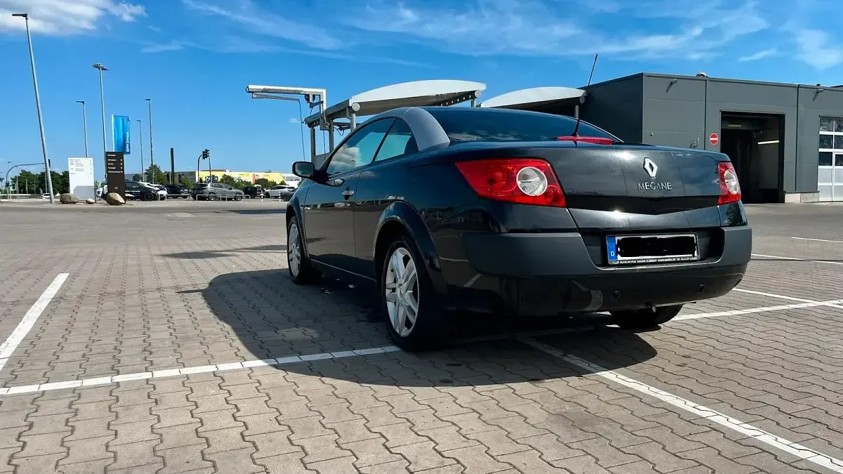 Gebraucht Renault Mégane Cabriolet 112 PS (82 kW) 2009 Schwarz Cabrio