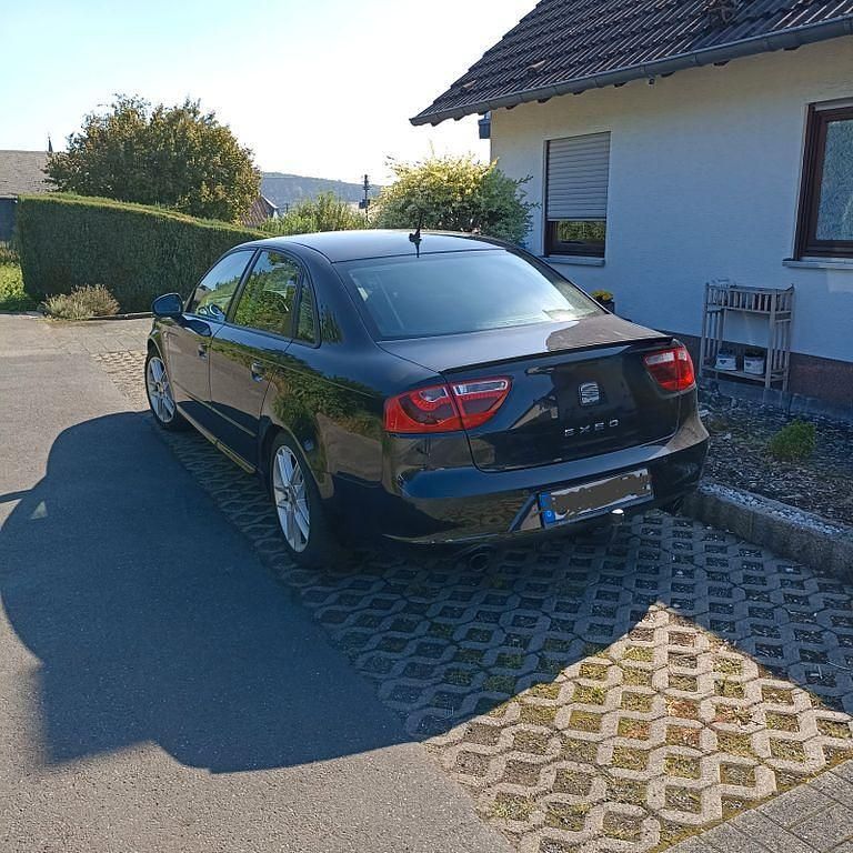 Gebraucht Seat Exeo Sport 200 PS (147 kW) 2011 Schwarz Limousine