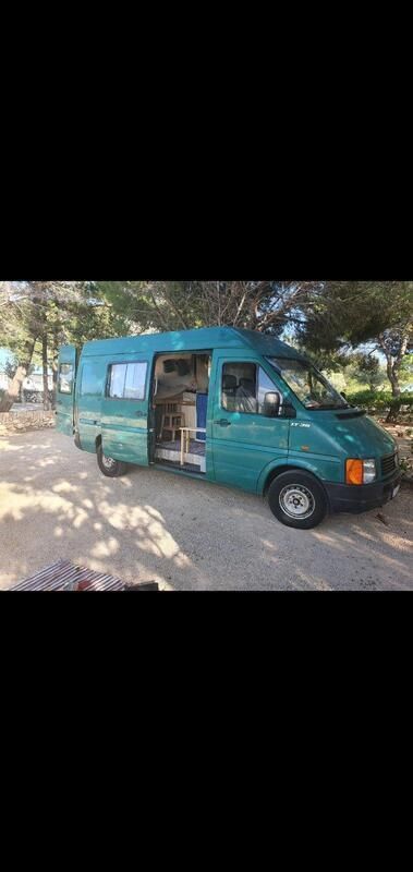 Grün Gebraucht 1998 VW LT Van / Kleinbus | 9.000 € - Bild 1/4