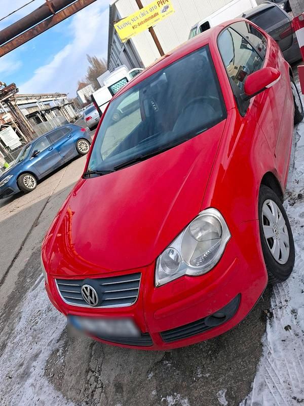 Gebraucht VW Polo 70 PS (51 kW) 2007 Rot Kleinwagen