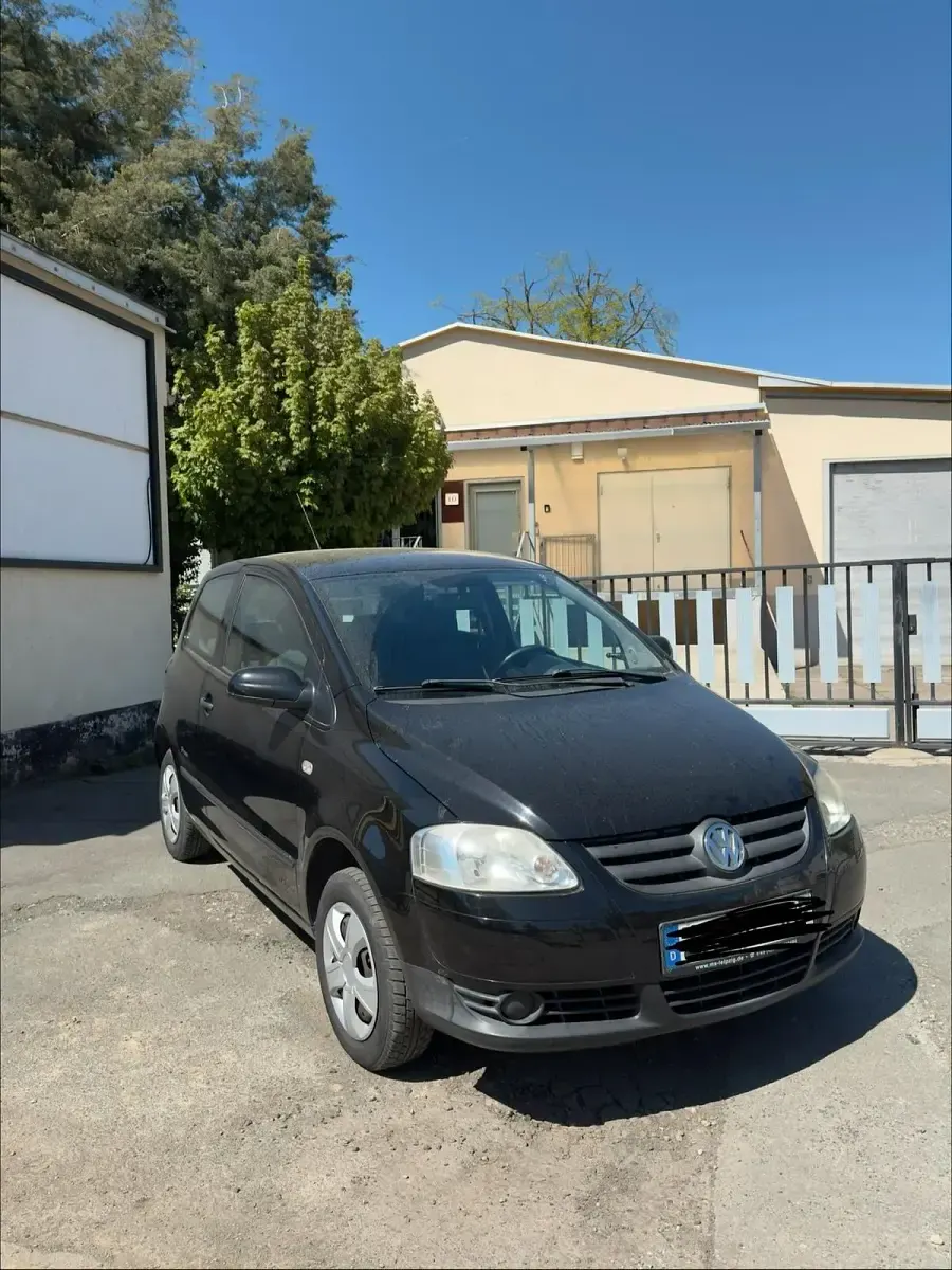 Usata VW Fox 54 CV (39 kW) 2008 Nero Utilitaria