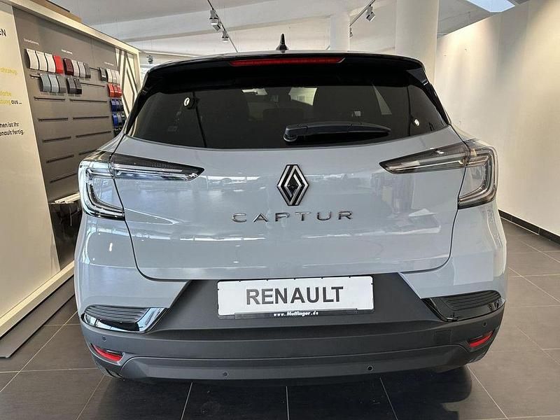Neu Renault Captur Techno 158 PS (116 kW) 2025 Schwarz SUV