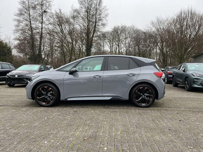 Neu Cupra Born 169 kW (231 PS) 2026 Grau Kleinwagen