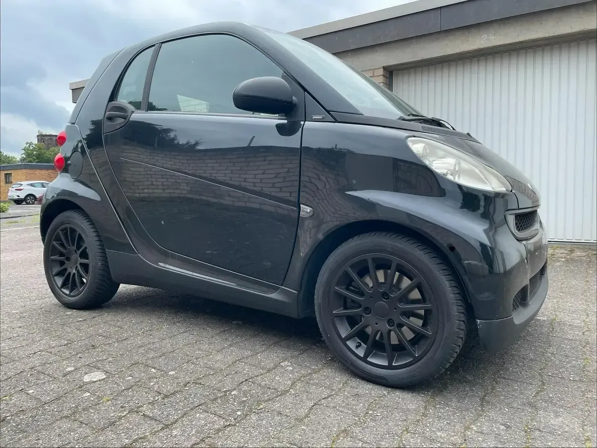 Gebraucht Smart ForTwo Coupé 71 PS (52 kW) 2008 Schwarz Coupé