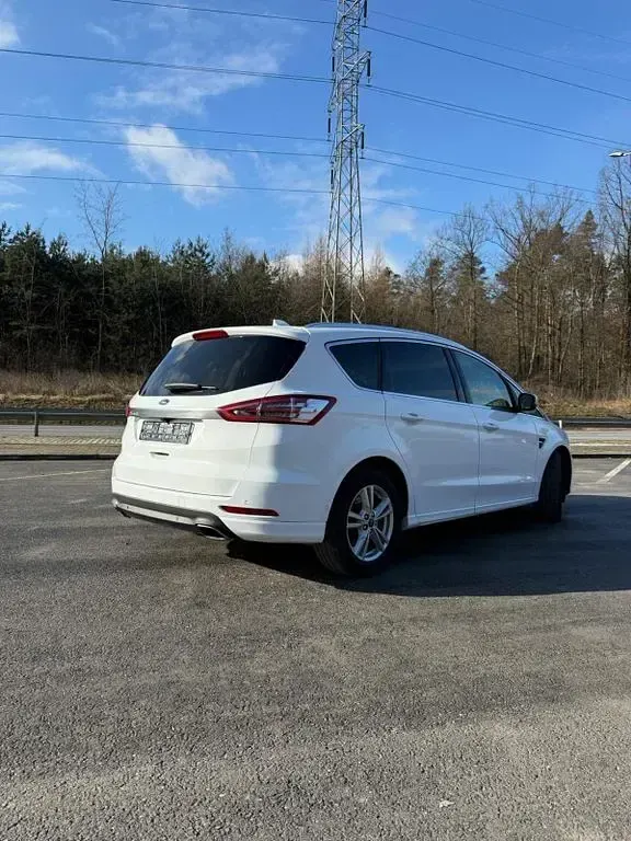 Occasion Ford S-MAX Titanium 190 ch (139 kW) 2022 Blanc Monospace