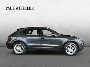 Gebraucht Porsche Macan Basis 265 PS (194 kW) 2023 Vulkangrau SUV