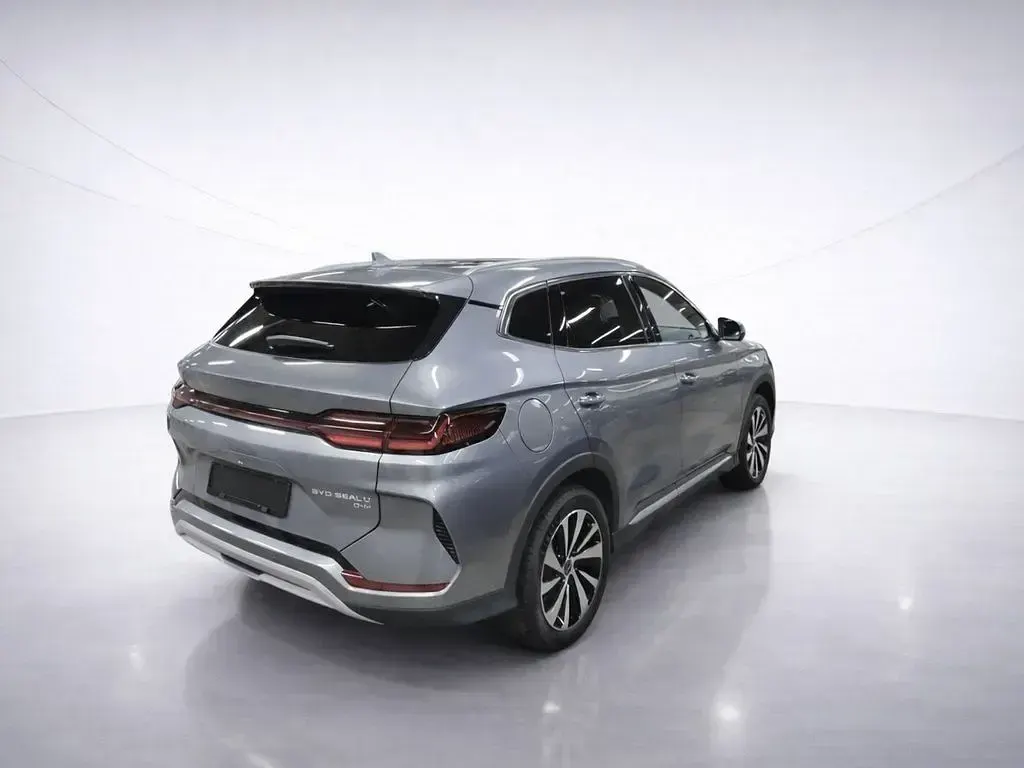 Używany BYD Seal U Boost 218 KM (160 kW) 2025 Szary SUV