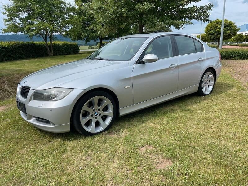 Silber Gebraucht 2007 BMW 330 Comfort Edition Limousine | 4.499 € (Superpreis) - Bild 1/4