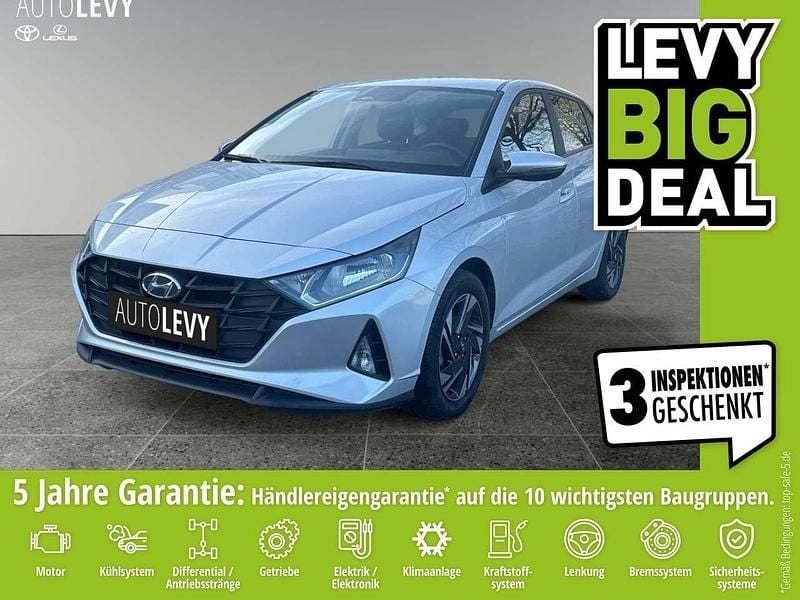 Silber Gebraucht 2022 Hyundai i20 Select Kleinwagen | 12.444 € (Guter Preis) - Bild 1/4