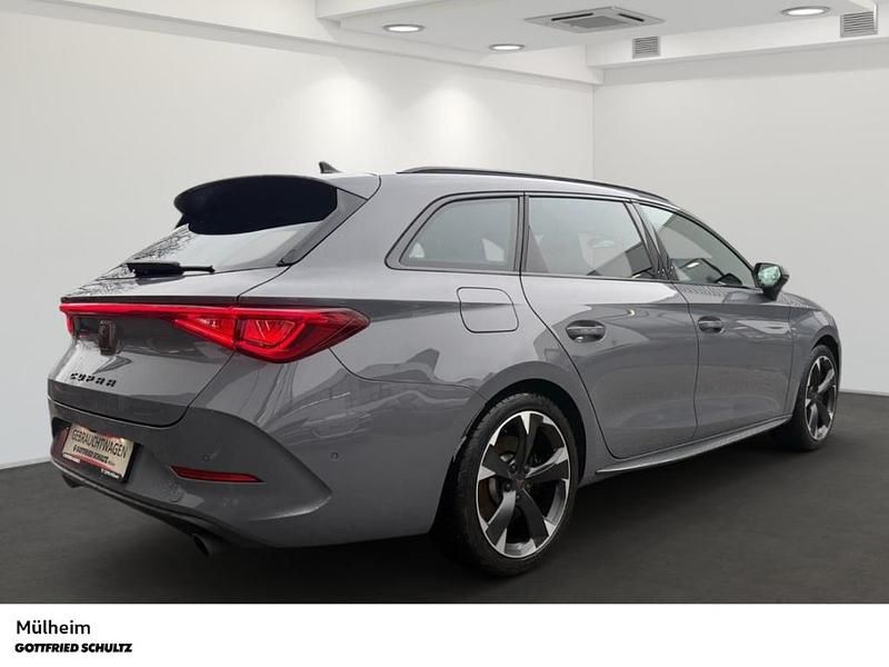 Gebraucht Seat Leon Basis 245 PS (180 kW) 2024 Grau Kombi