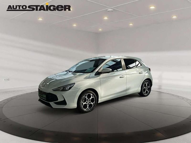 Gebraucht MG MG3 Luxury 194 PS (142 kW) 2024 Pastel yellow Kleinwagen