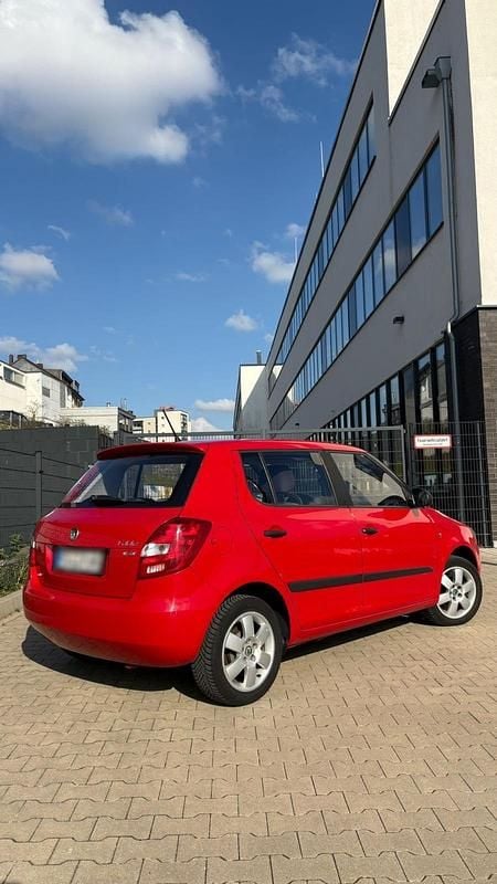 Gebraucht Skoda Fabia 2012 Rot Kleinwagen